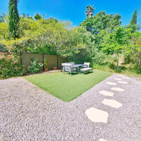Golf - Maison - Piscine - Stationnement 別荘